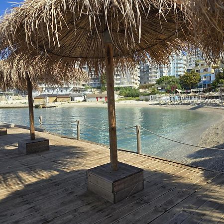 Svein Apartment Sarandë Esterno foto